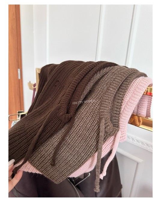 KOMIN Z KAPTUREM ▪️baklawa KOLORY z wełną