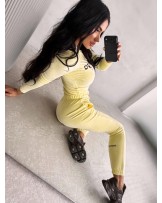 KOMPLET ZÓŁTY WELUR  HAFT