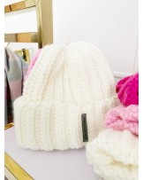 CZAPKA HANDNAME ECRU 