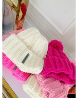 CZAPKA HANDNAME ECRU 