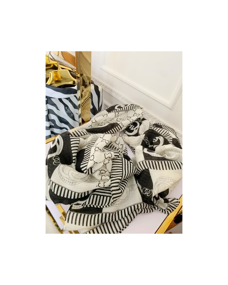 CZARNY szalik logomania 