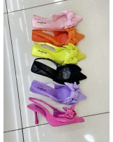 SZPILKI Z KOKARDKA ▪️PUDROWE