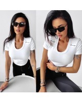 T▪️SHIRT CHILL BIAŁY