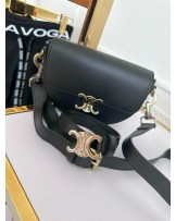 SKÓRZANA CZARNA TORBKA