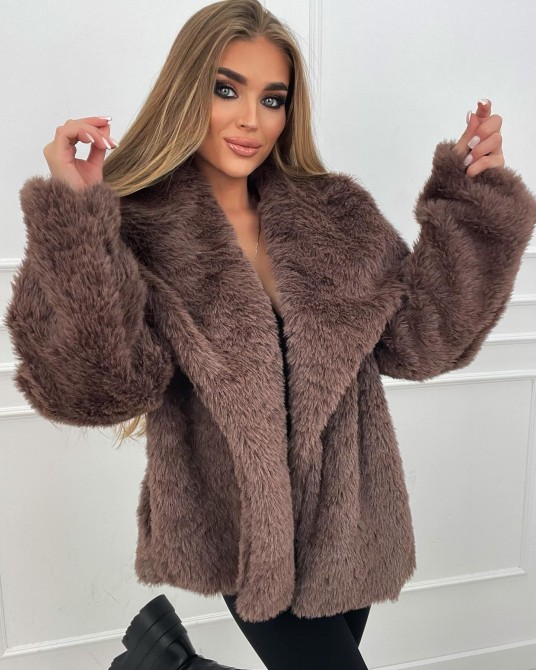 BRĄZOWY KOŻUSZEK ▪️