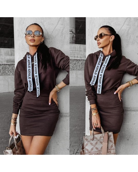 SUKIENKA Z KAPTUREM ▪️Brąz