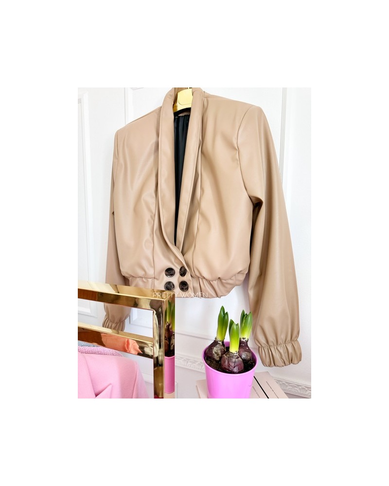 BEŻOWA KURTKA LA MILLA ▪️