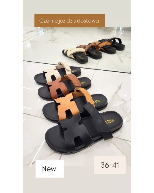 CZARNE KLAPKI H ▪️